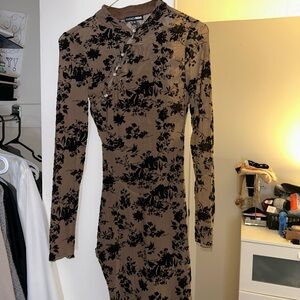Fashion Nova Black Floral Long Sleeve Dress